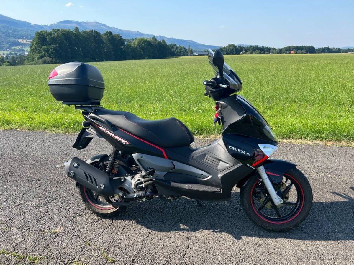 Gilera Runner 200 ST - 2