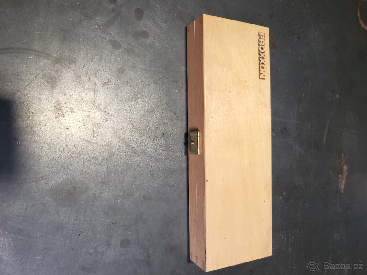 Retro ultrazvukový dálkový měřák - 2