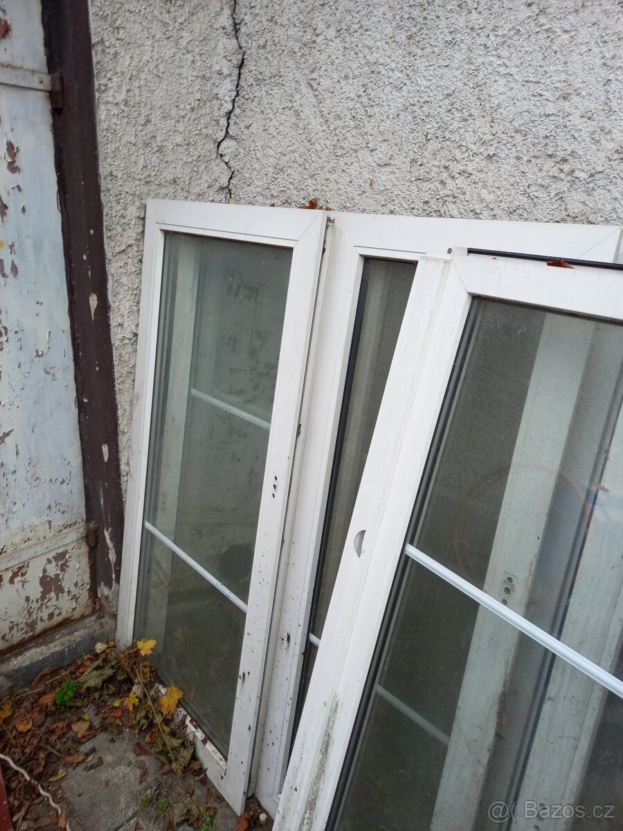 PRODÁM PLASTOVÁ OKNA - 2