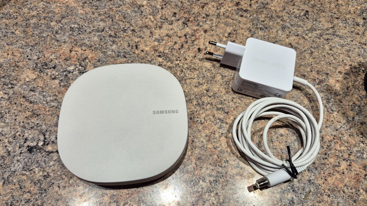 Samsung SmartThings WiFi Hub (ET-WV520) - 2