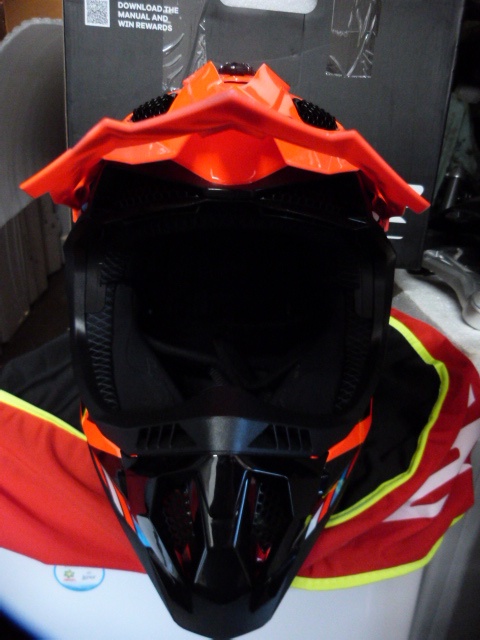 Helma na motorku - 2