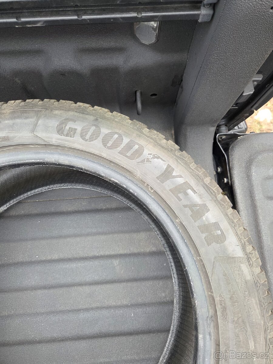 285/45 r20 zimní pneu sada - 2