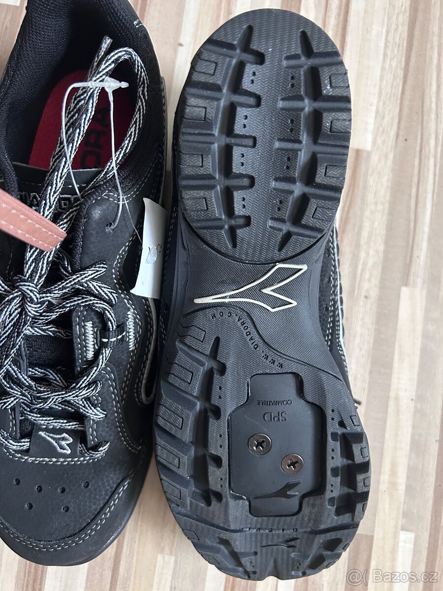 Nové cyklistické tenisky Diadora 41 - 2