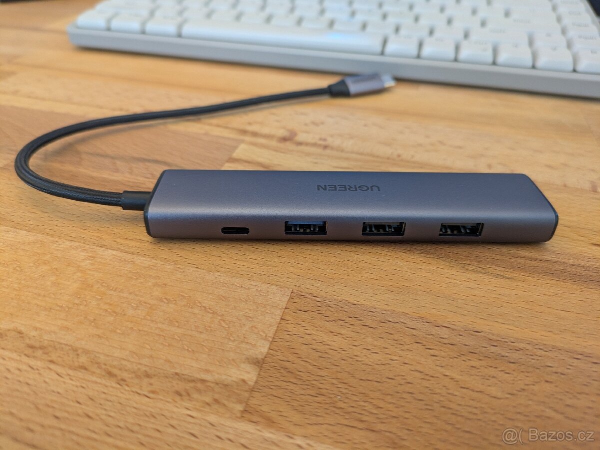 Multifunkční USB-C adaptér (dokovací stanice) - 2