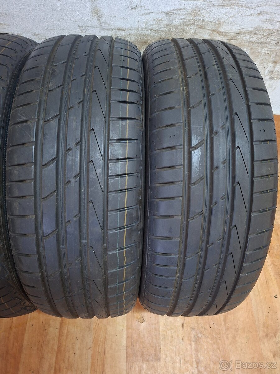Letní pneu 205/55/17 Hankook - 2