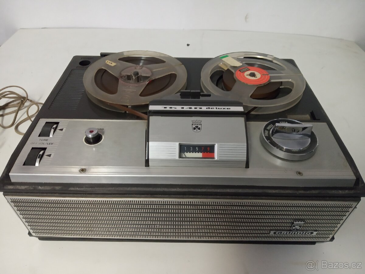 Magnetofon Grundig - 2
