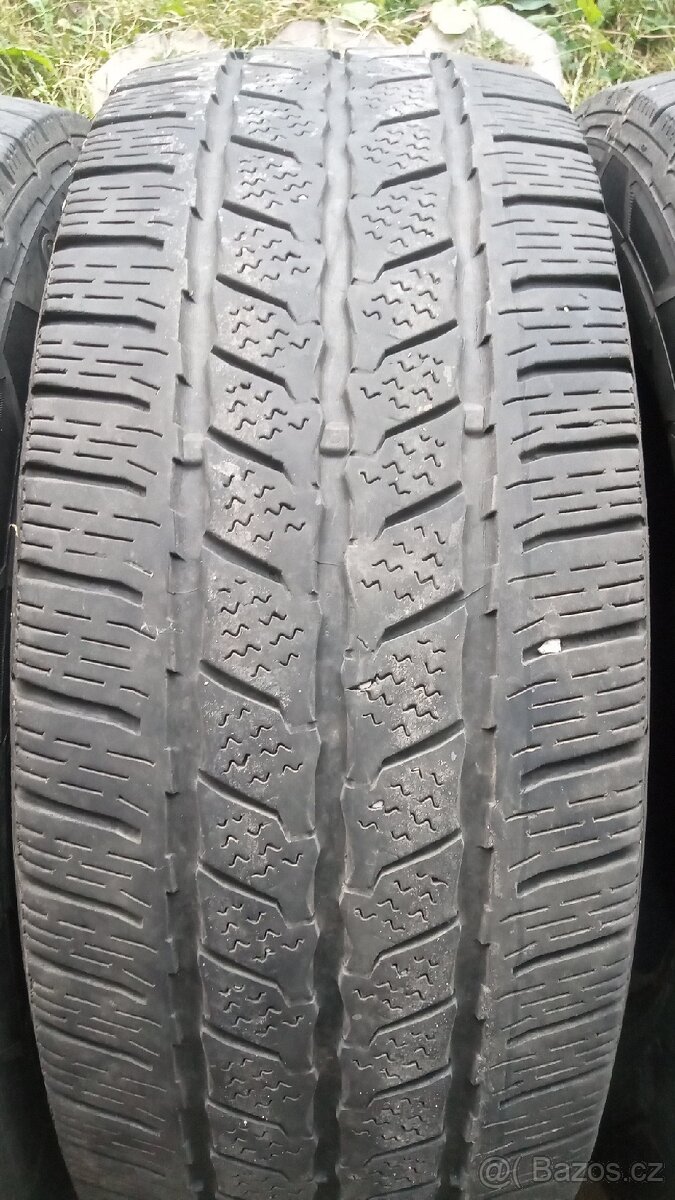 Continental 215/65 R16C 106/104T 4ks - 2