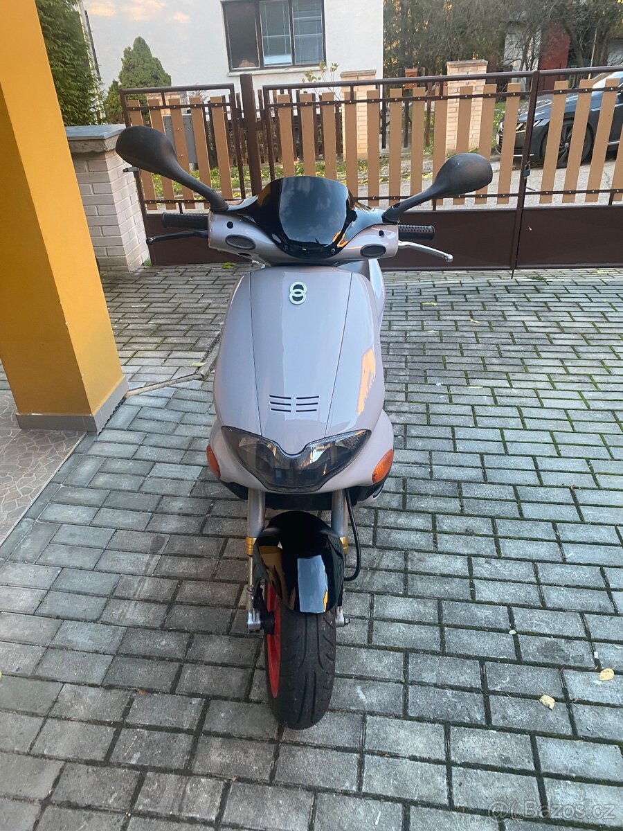 Gilera runner 180 SP - 2