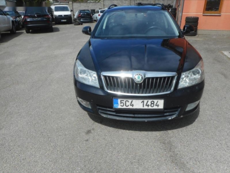 Škoda Octavia,1,6 TDi 1 - 2