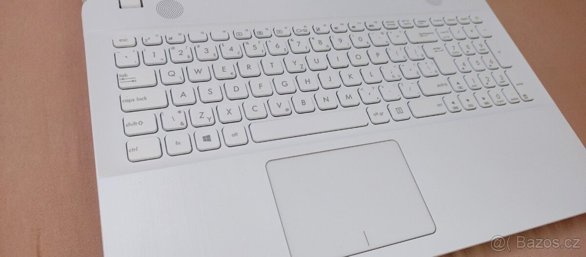 Asus X541 - 2