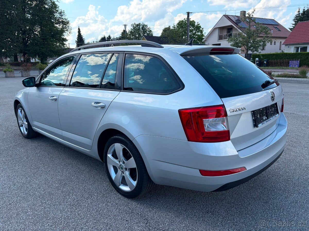 ŠKODA -OCTAVIA - COMBI - 2