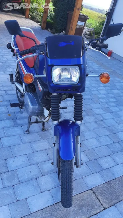 Motocykl ČZ 180 - 2