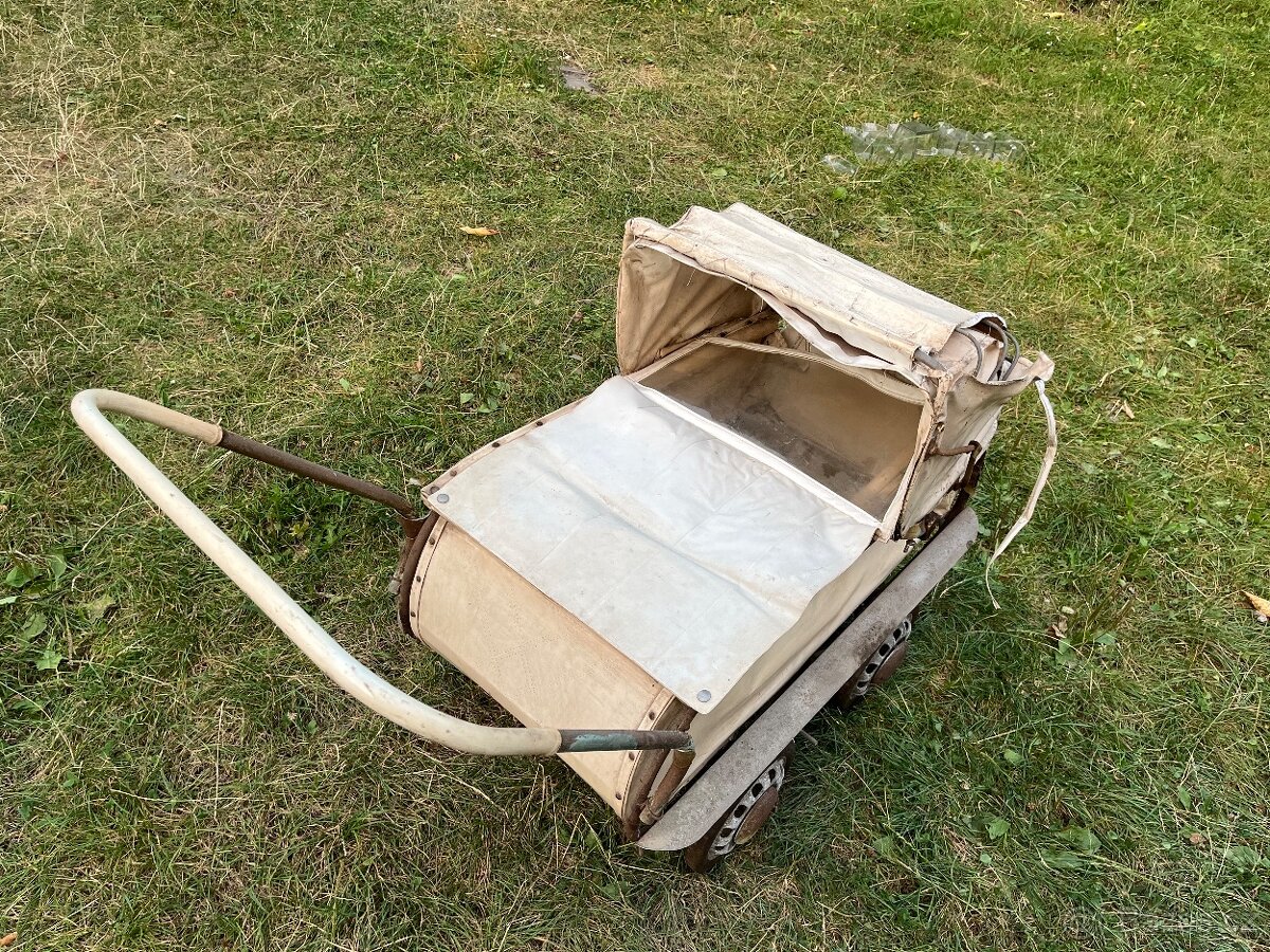 Retro kočárek Liberta - 2