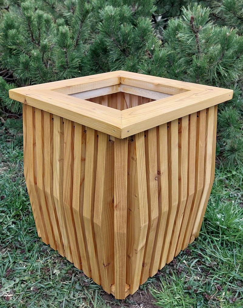 Dřevěný obal na hranaté květináče, modřínový - 2