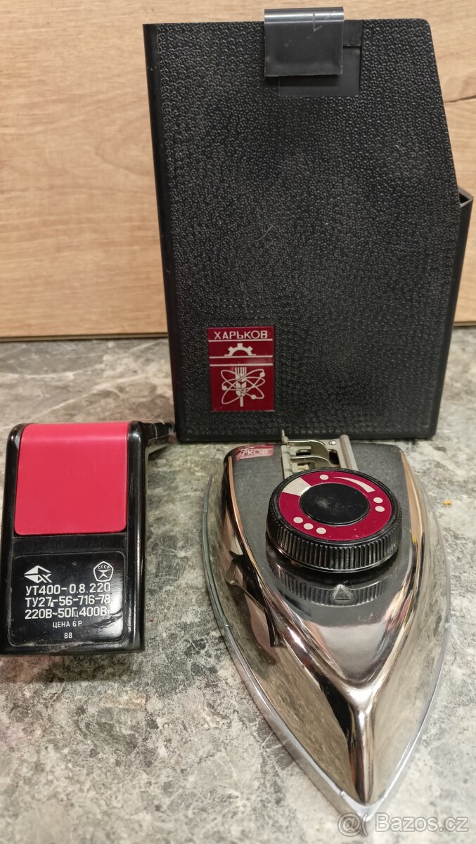 Retro žehlička cestovní - 2