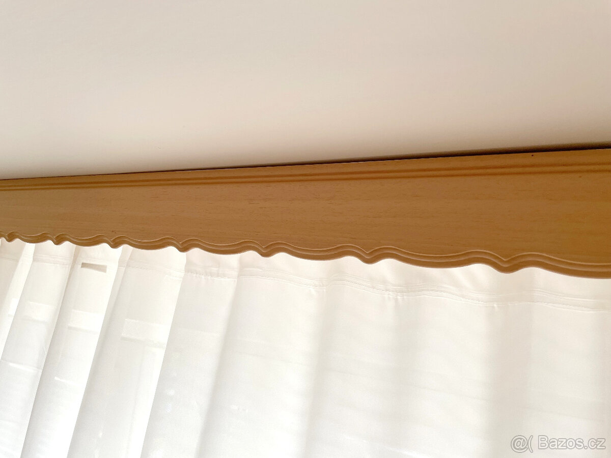 Dřevěné garnýže praktic - 2