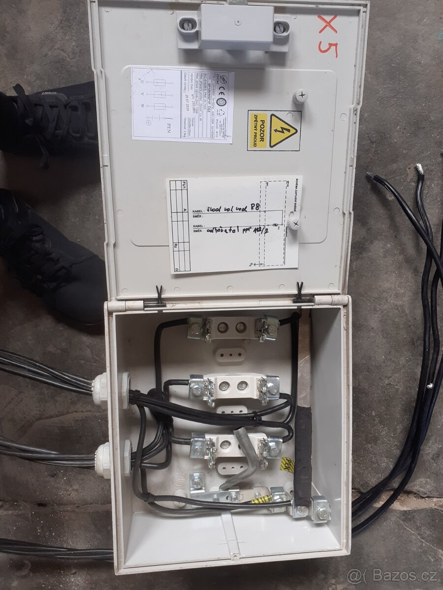 Pojistkova skříň - 2