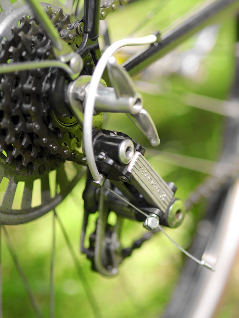 Stylový retro favorit s origo díly - 2