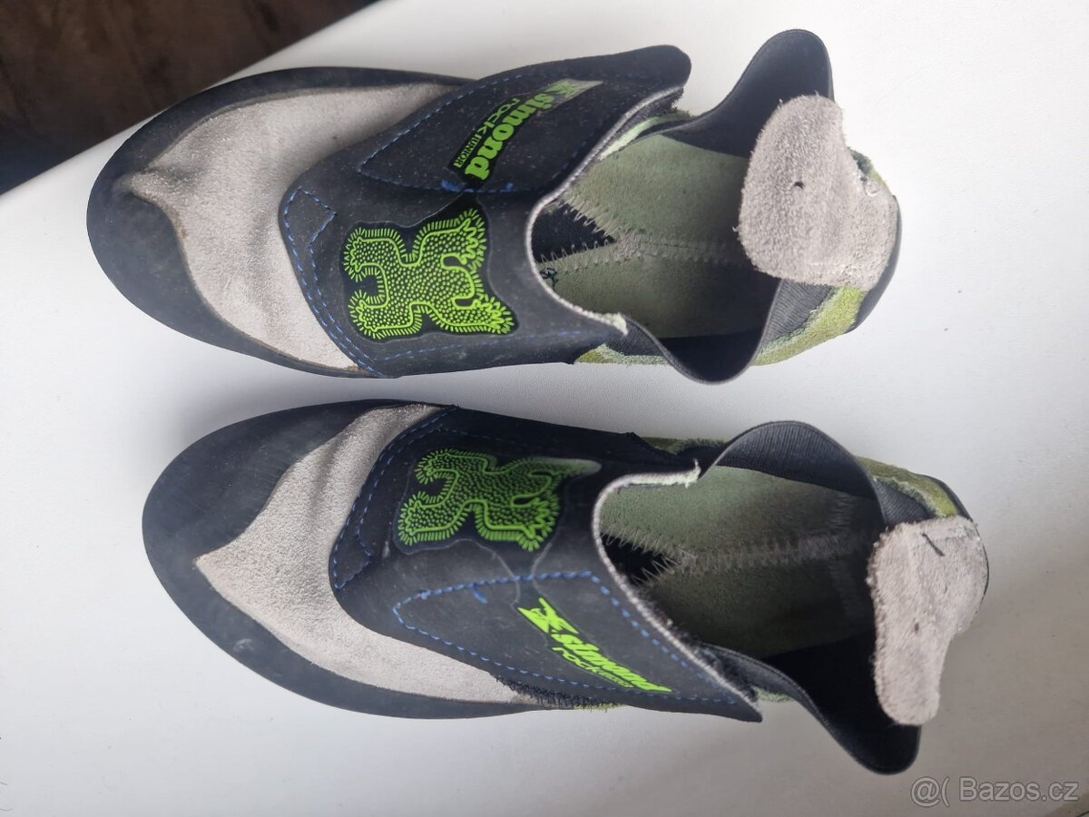 dětské lezečky v. 35 Simond - 2