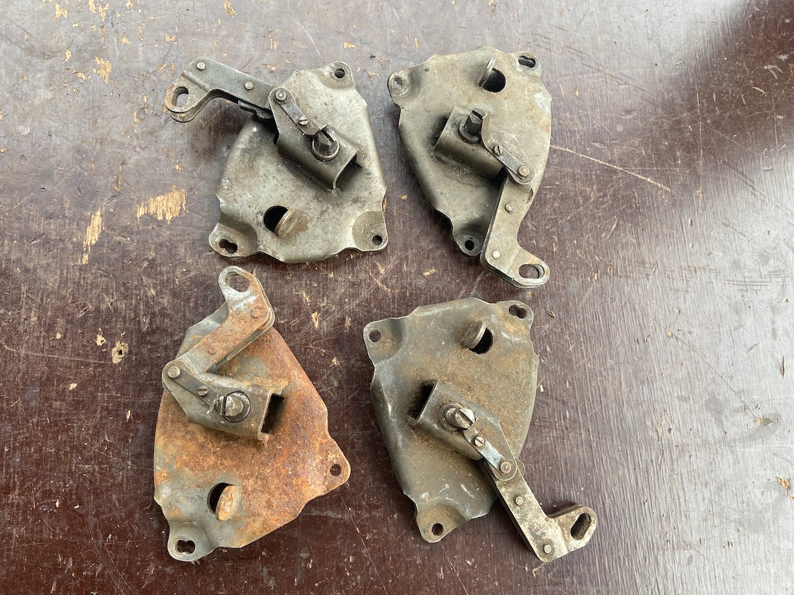 PREDÁM vypínaní spojky JAWA 250 350 panelka - 2