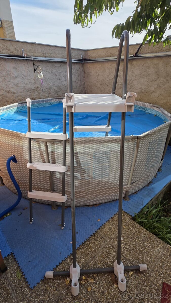 Bezpečnostní schůdky Marimex - 2