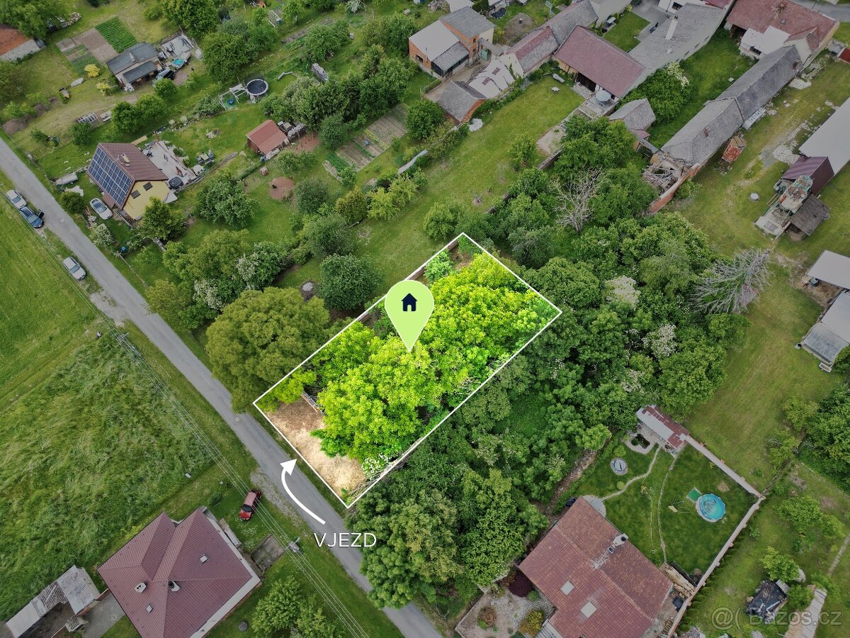 Prodej zahrady u Olomouce, 800 m2, Krčmaň - 2