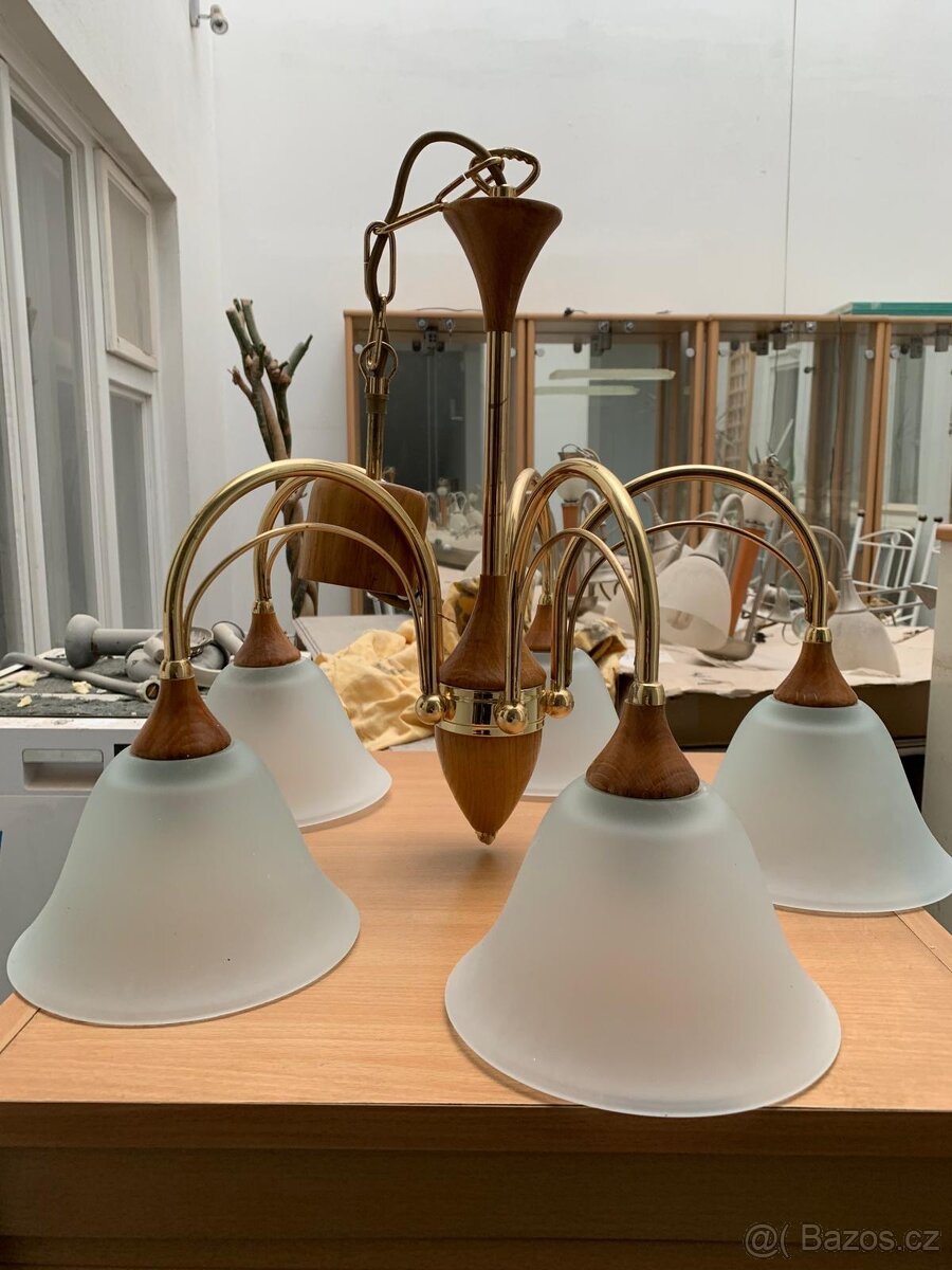 Prodám pětiramenný lustr - 2