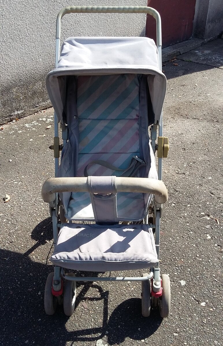 Sportovní kočárek - 2