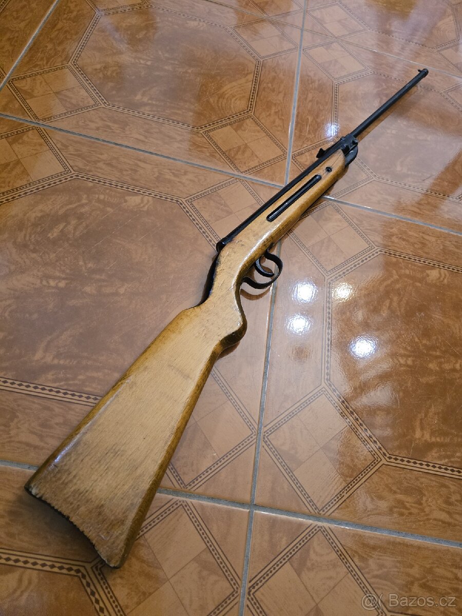 STARÁ NĚMECKA VZDUCHOVKA - 2