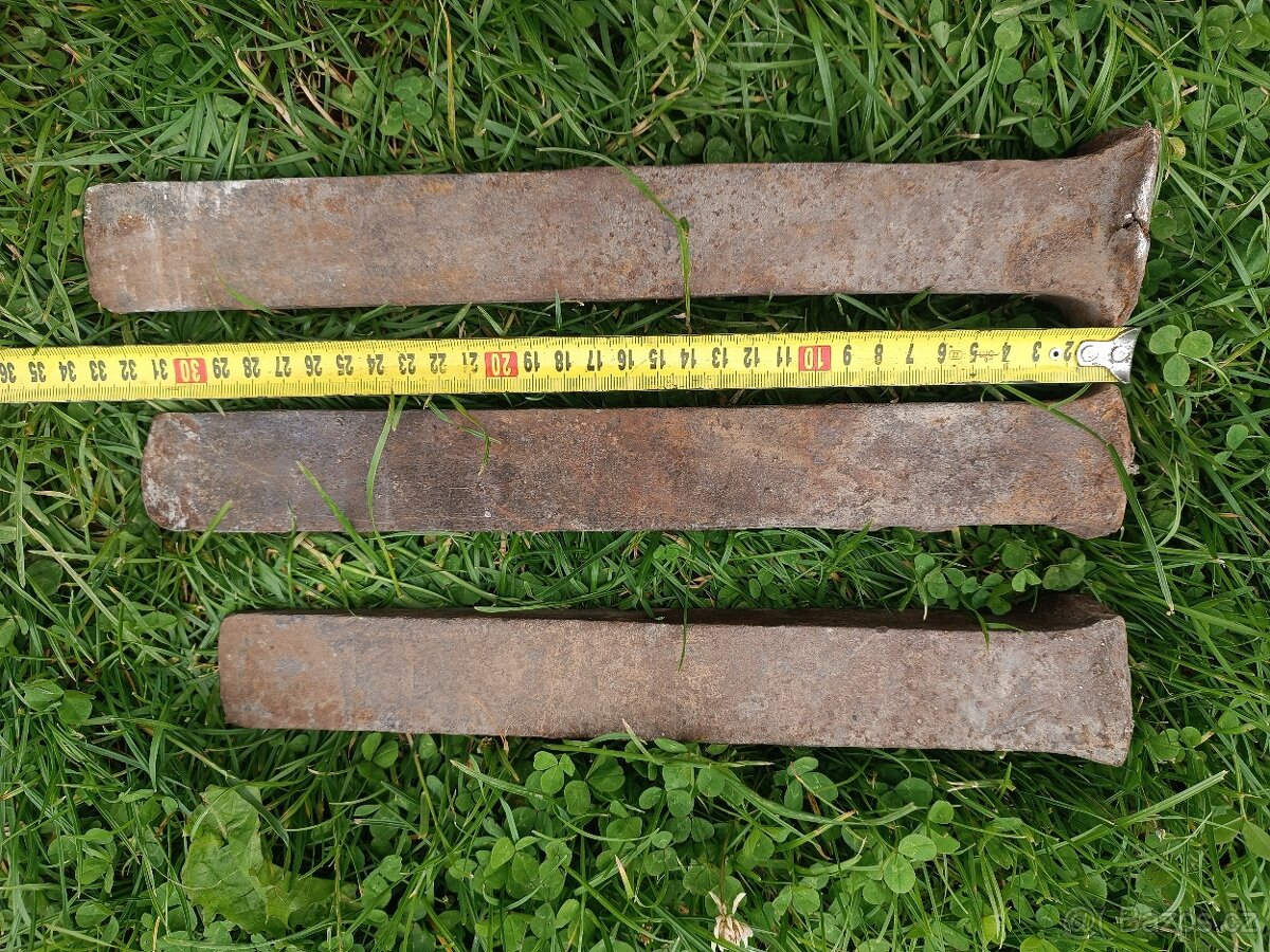 Klíny na dřevo - 2