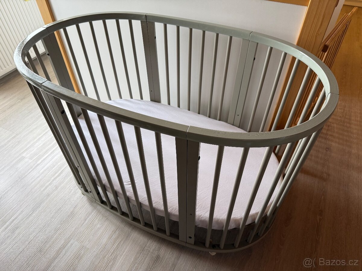 Dětská postýlka 9v1 a přebalovák - 2