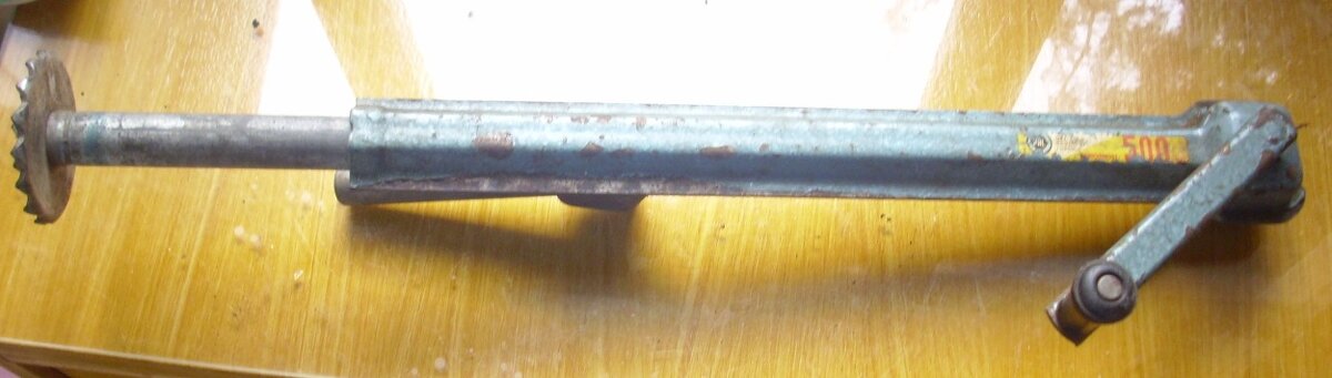 Zvedák,hever na škoda 1000MB a 100 - 2