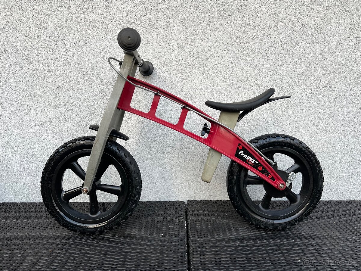 First bike SERVIS burgundy - 2