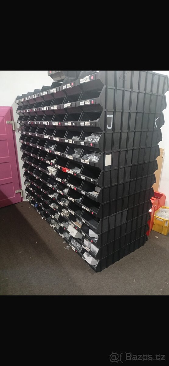 Boxy do skladu plastové - 2