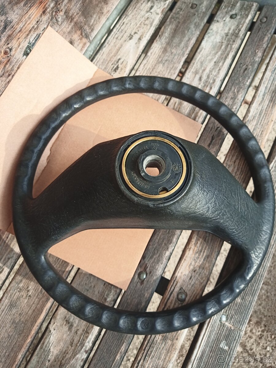 volant Golf MK2 - 2
