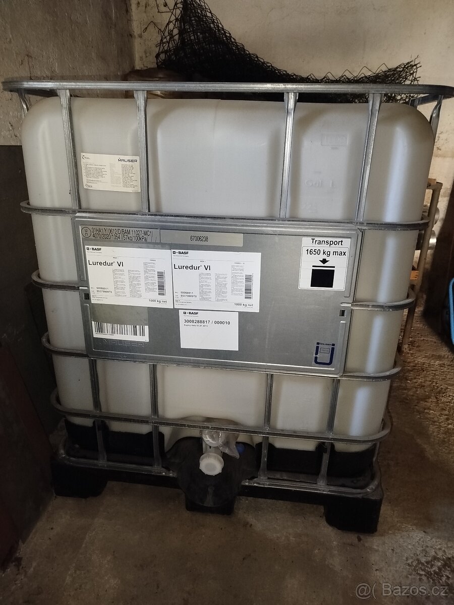 IBC kontejner 1000 litrů - 2
