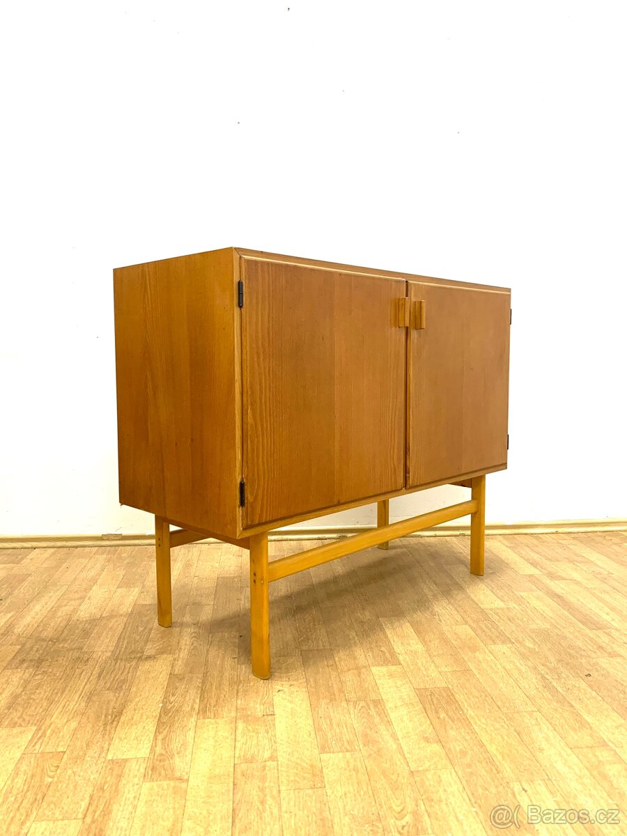 KOMODA DŘEVOTVAR RETRO 70. léta - 2