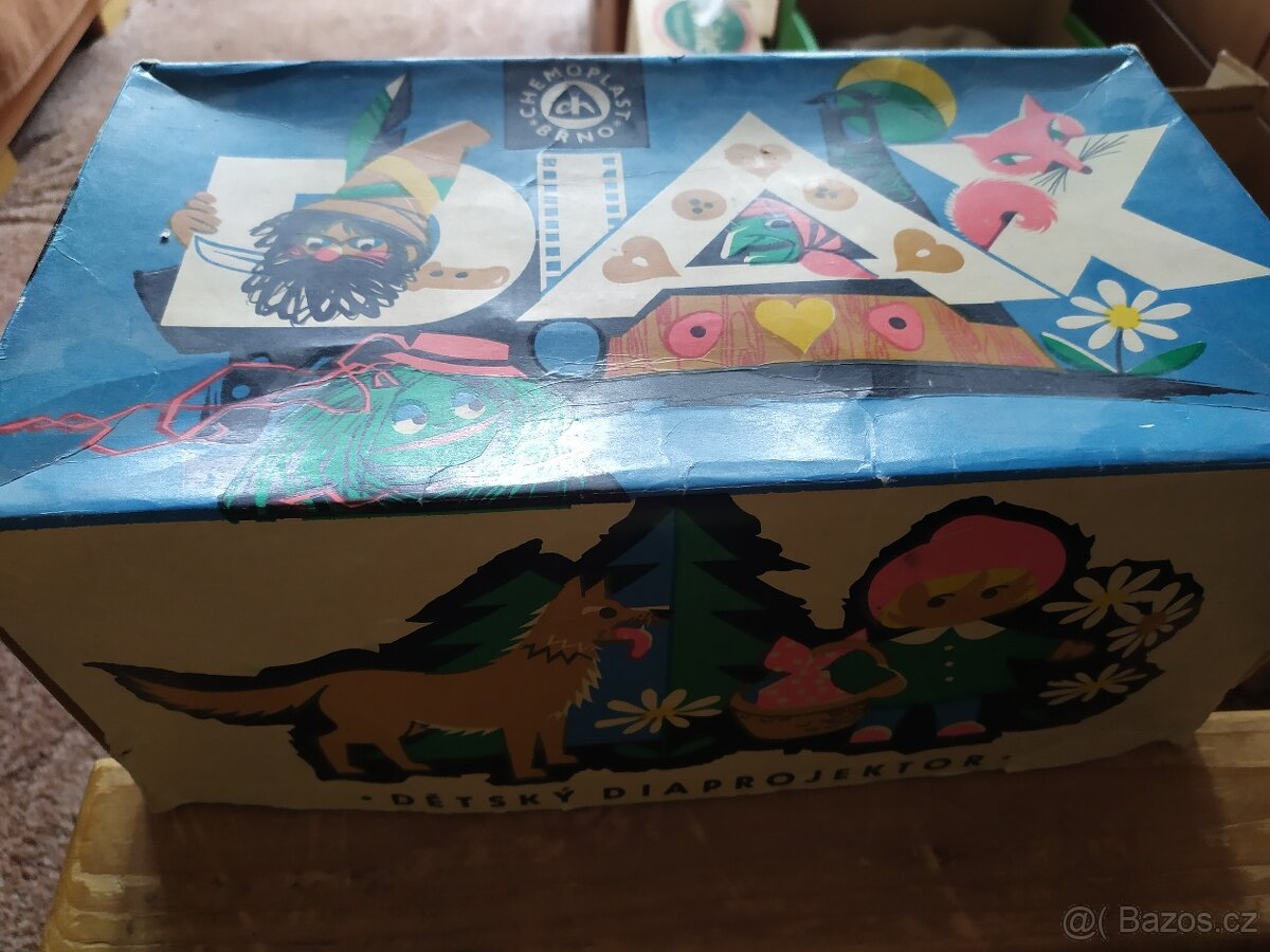 DĚTSKÝ DIAPROJEKTOR - 2