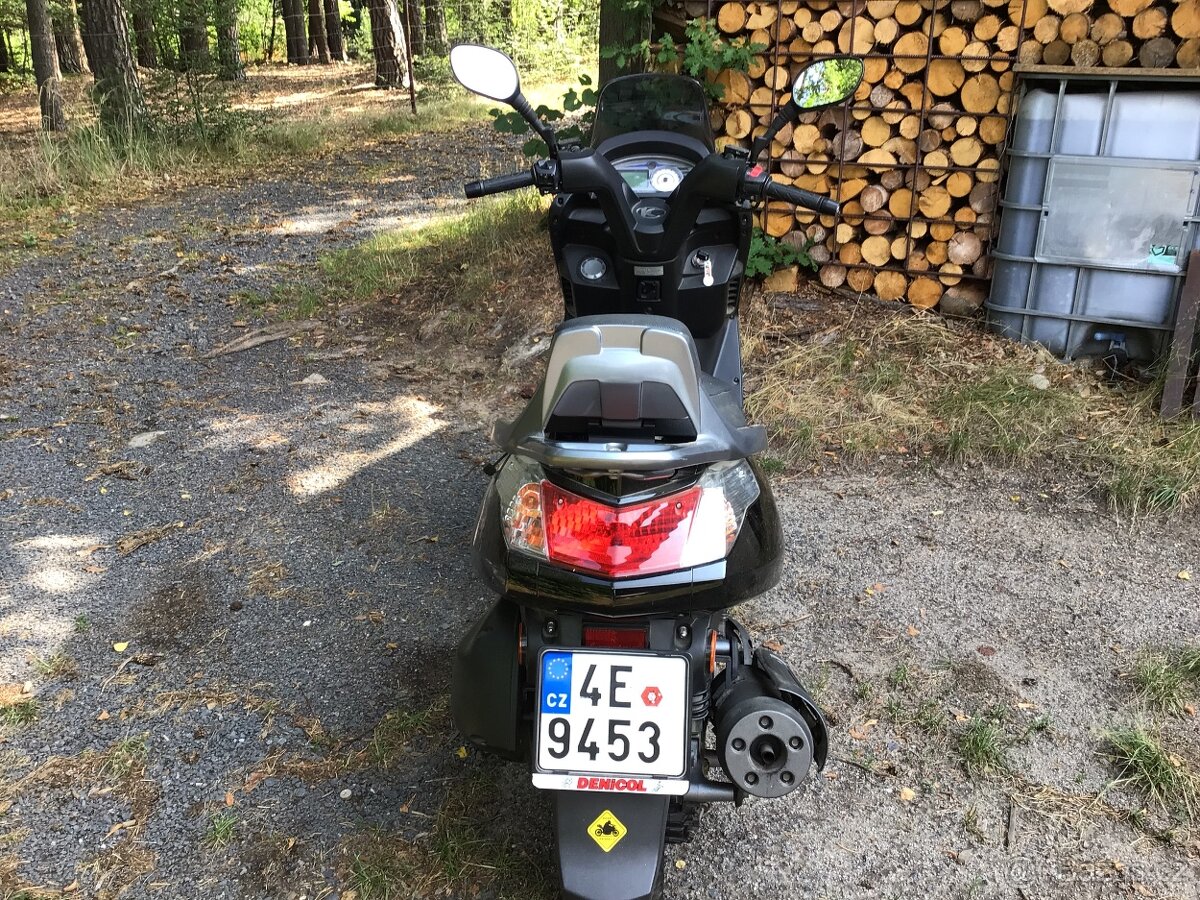 Skútr Kymco 125 - 2