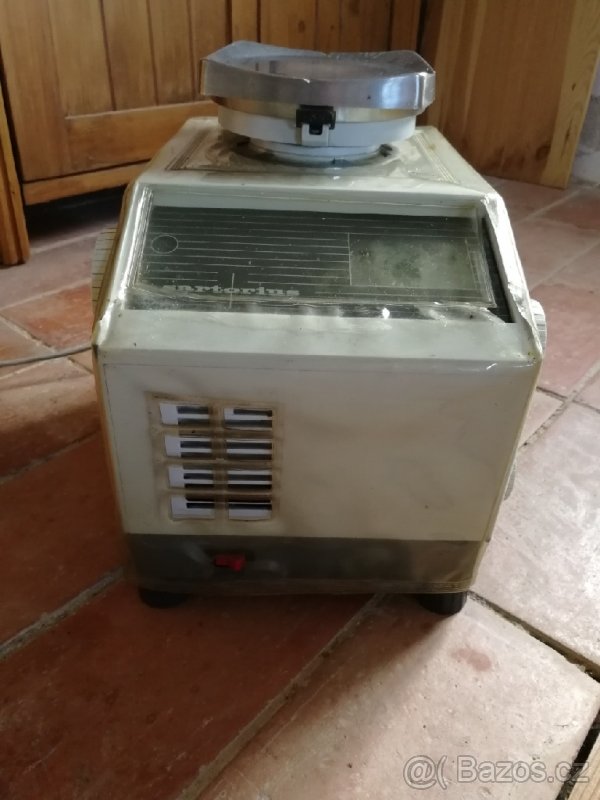 Laboratorní elektrická váha SARTORIUS – 80. léta, funkční - 2