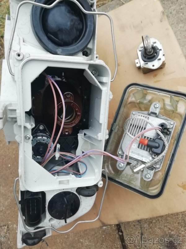 světlo,lampa, bixenon - 2