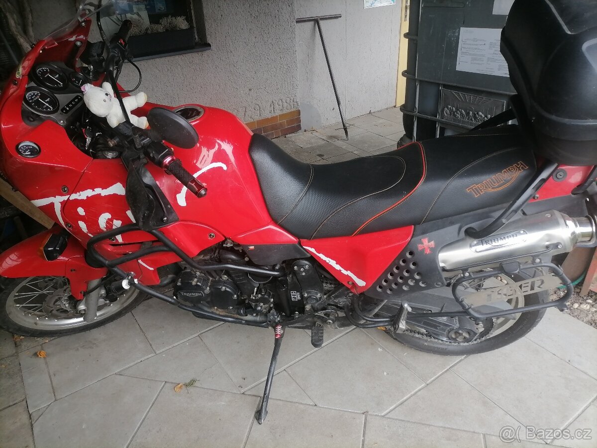 Triumph tiger 900 - 2
