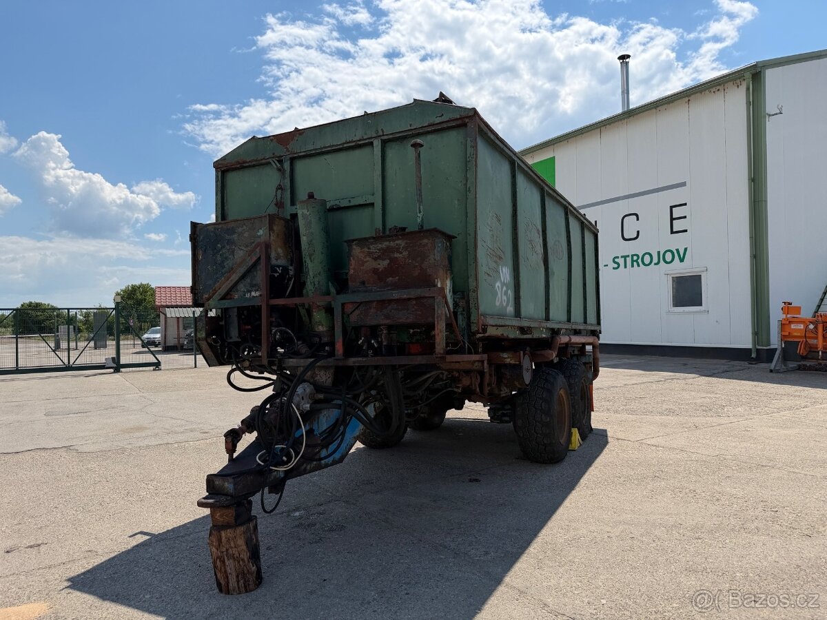 KUKA na prepravu sypkých materiálov VIN 862 - 2