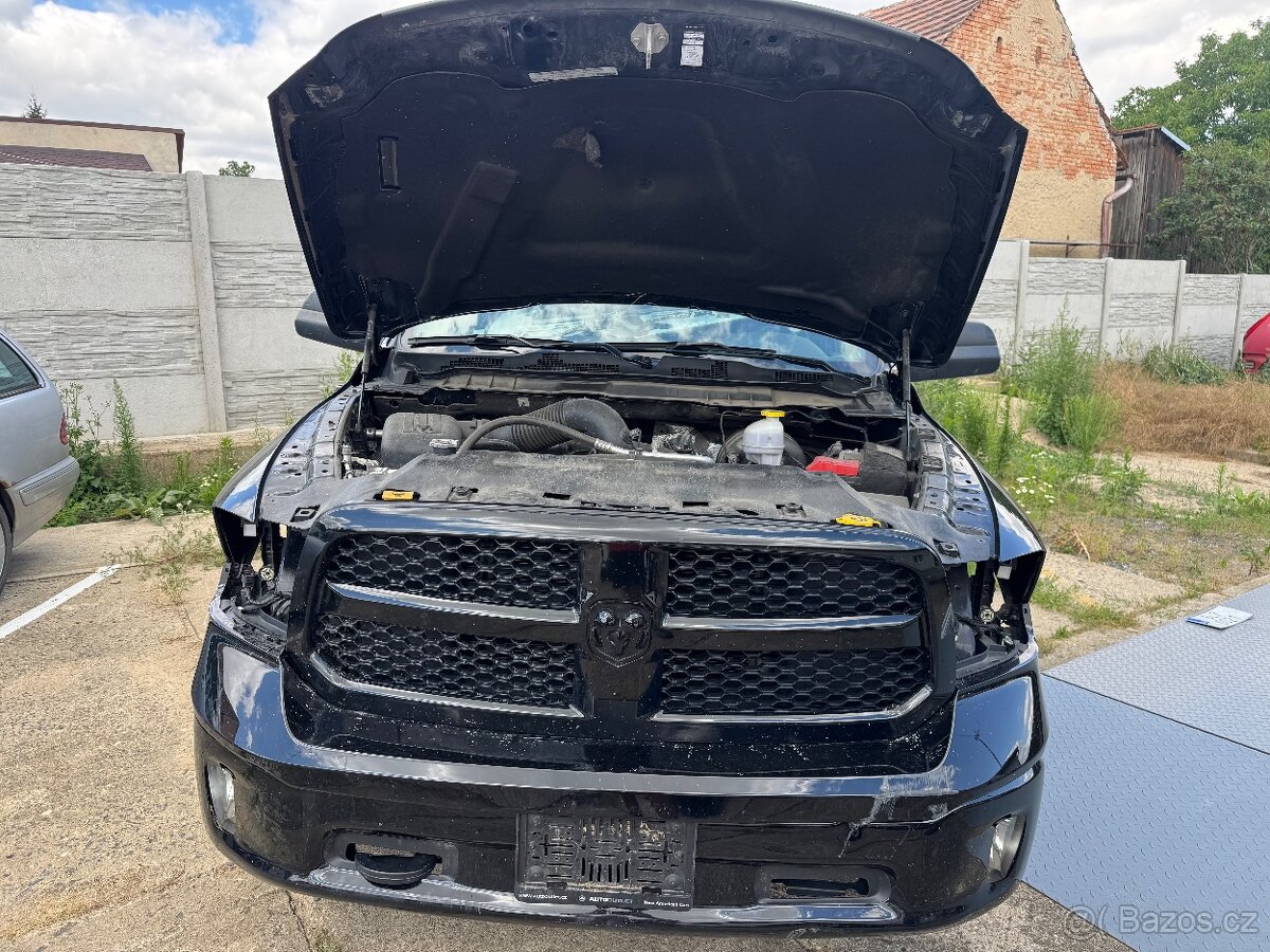 Ram 5,7 rok 2023 - 2