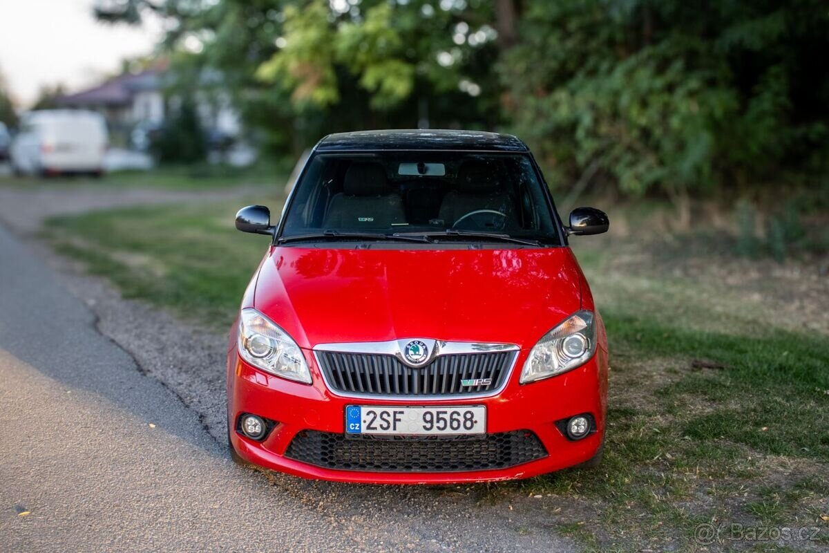 Škoda Fabia VRS 2012 132kW - 2