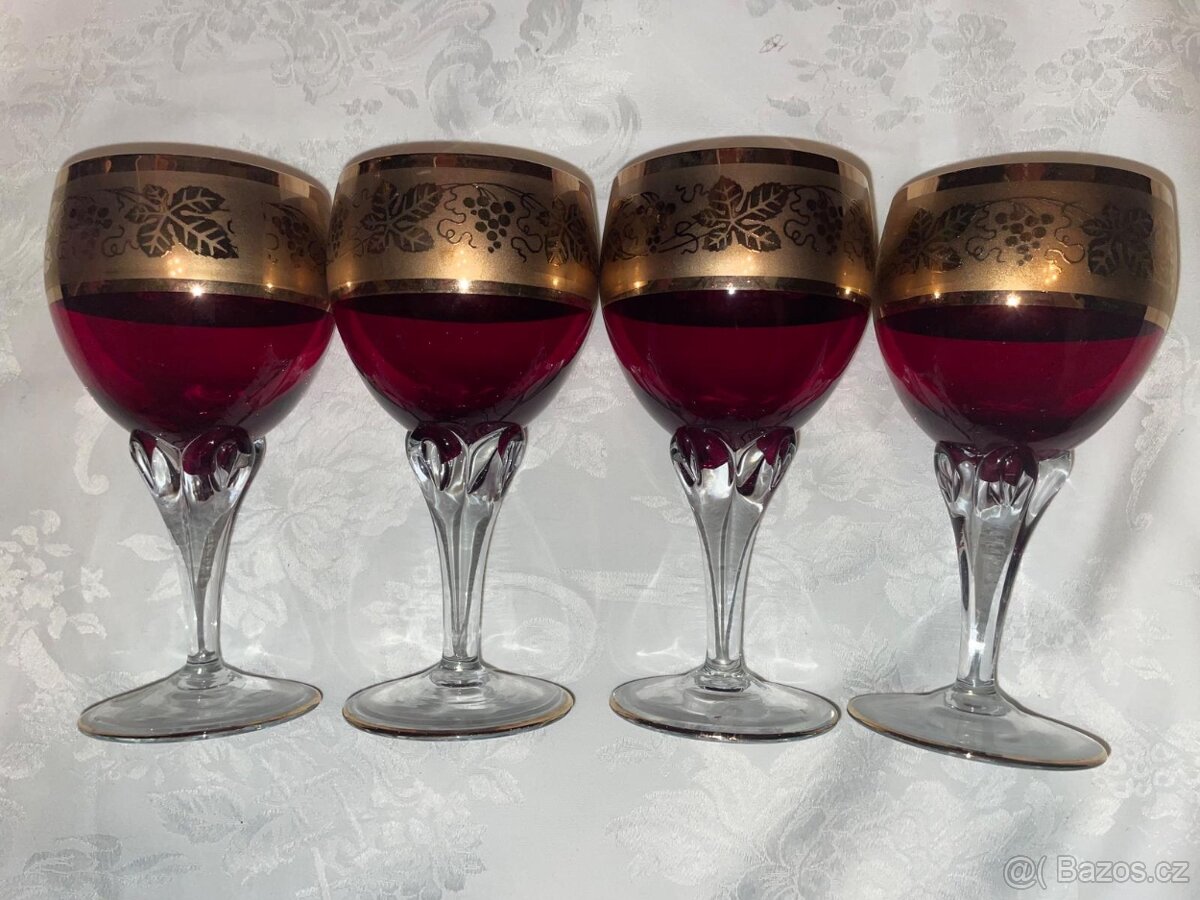 Rubínové sklenky na víno BOHEMIA CRYSTAL - 2