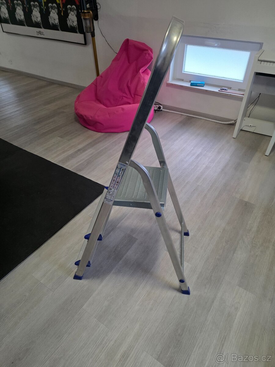 Skládací schůdky - 2