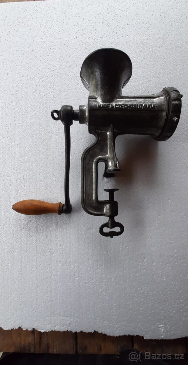 Mlýnek na maso od Českého výrobce - 2