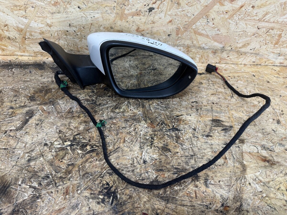 PRAVÉ ZPĚTNÉ ZRCÁTKO VW PASSAT B7 3C0857934A 9 PIN BÍLÉ - 2