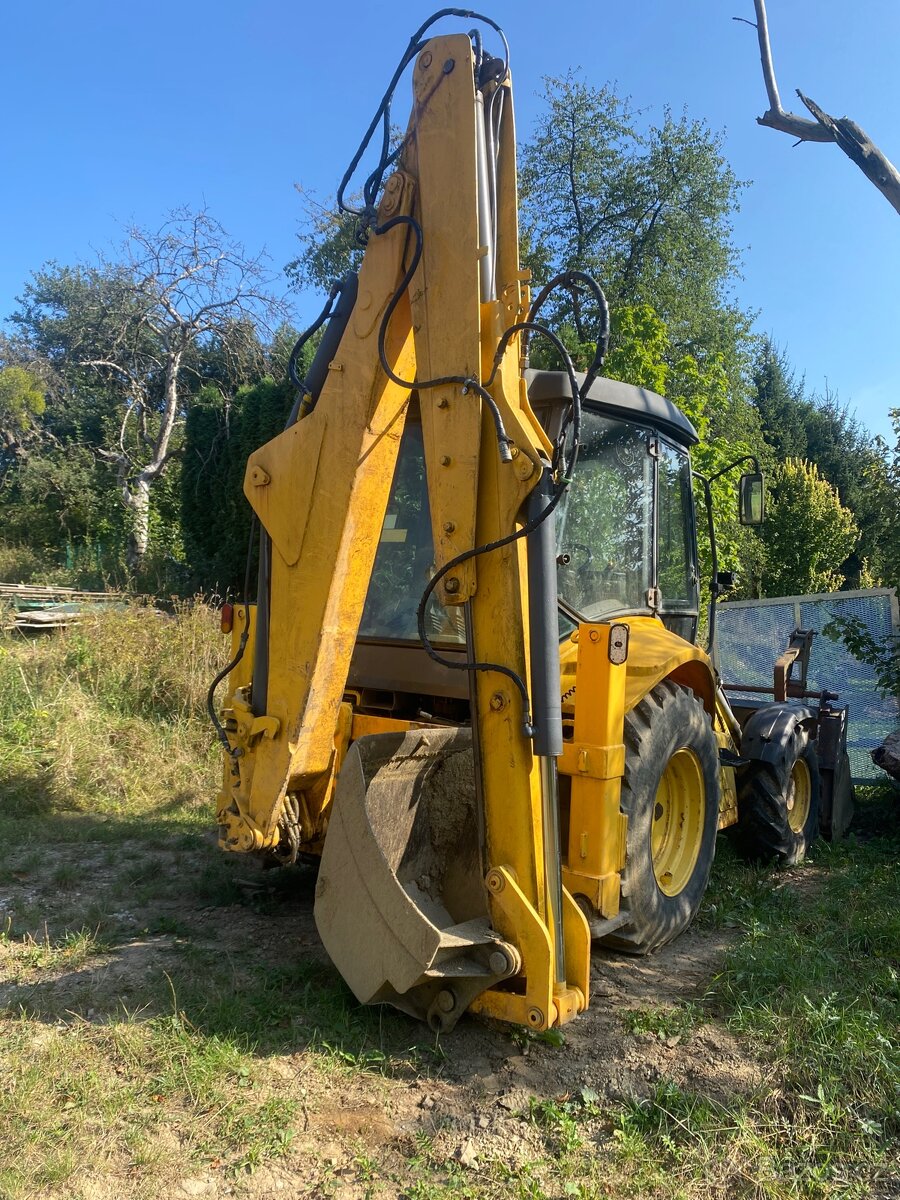 Traktorbagr New Holland LB 110 B - 2